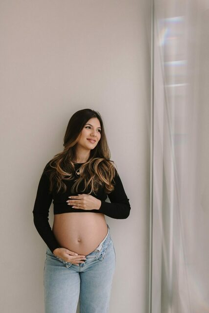 Ensaio gestante no estúdio
