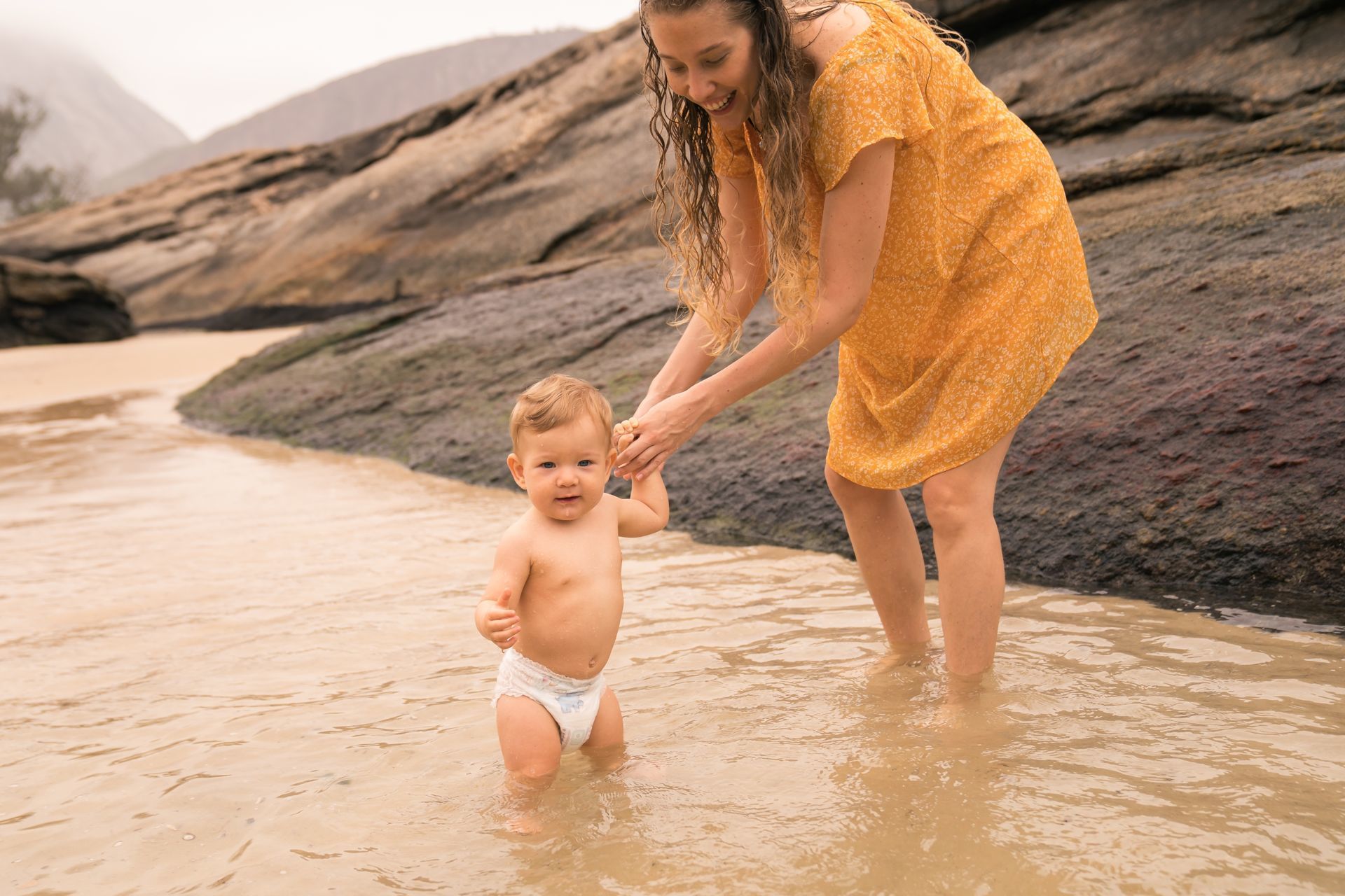 Foto Primeira vez na praia - Imagem 2